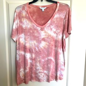 Boutique Plus size 1X Tie dye top . Soft colors of peach /off white /yellow